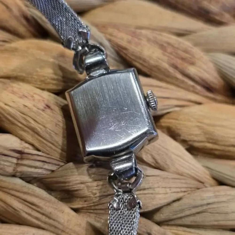 Vintage Omega Ladies' Wristwatch